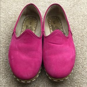 Pink Suede Sabahs, size 39